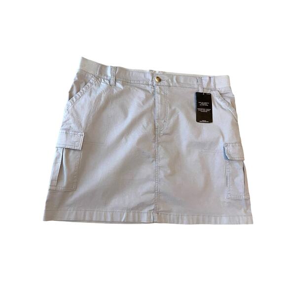 Cargo Skort Mid Rise by Lee Gray Women's Plus  18 M.      NWT - Picture 1 of 6